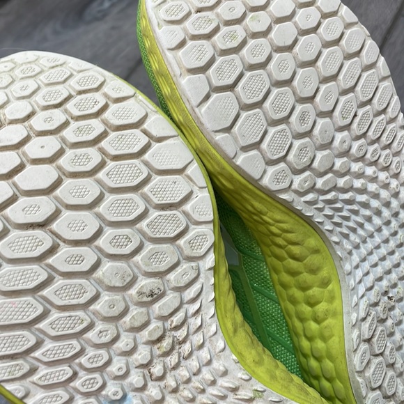 Disney New Balance Tinkerbell shoes - Picture 8 of 12